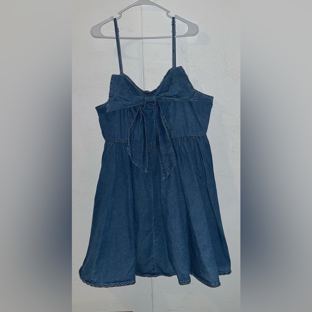 Large Bow Spaghetti Strap Jean Dress